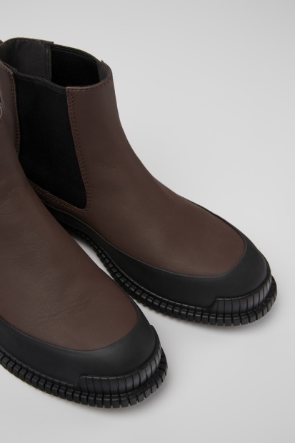 Pix Brune Og Svarte Skinn Chelsea Boots For Kvinner Eksklusiv Campingvogn