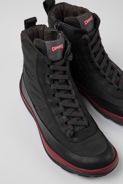 Campingvogn Design Peu Pista Michelin Grå Resirkulert Nylon Og Skinnstøvler For Kvinner