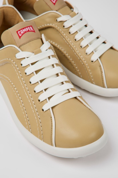 Eksklusive Camper Pelotas Xlite Beige Skinn Joggesko For Kvinner