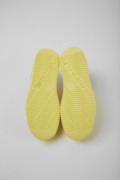 Eksklusive Camper Runner K21 Gule Skinnsneakers For Kvinner