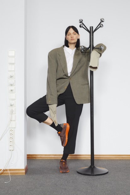 Drift Burgunder Og Oransje Tekstil Og Nubuck Joggesko For Kvinner Eksklusiv Camper