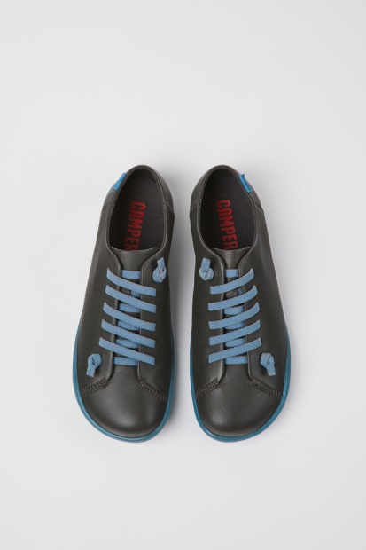 Peu Mørkegrå Og Blå Skinnsko For Kvinner Eksklusiv Campingvogn