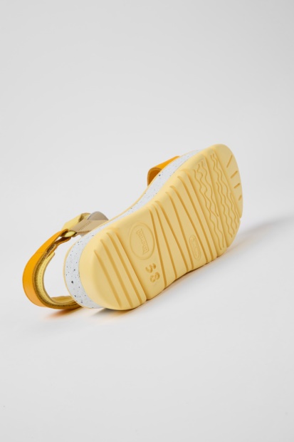 Eksklusiv Camper Oruga Up Flerfargede Skinnsandaler For Kvinner