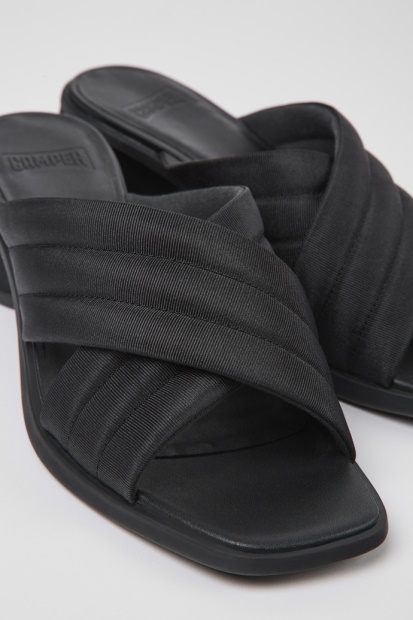 Campingvogn Design Kiara Svarte Tekstilsandaler For Kvinner