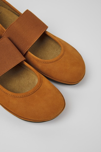 Design Riktig Brune Nubuck Ballerinaer For Kvinner Campingvogn