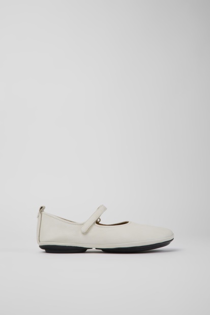 Høyre Hvite Skinnballerinaer For Kvinner Bobil Nyankomne