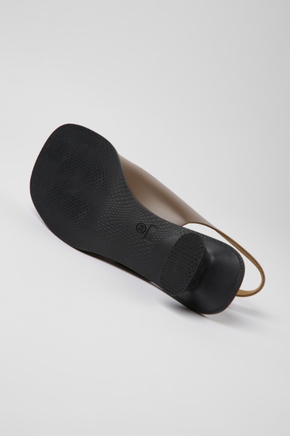 Camper Dina Brune Skinnsandaler For Kvinner Nyankomne