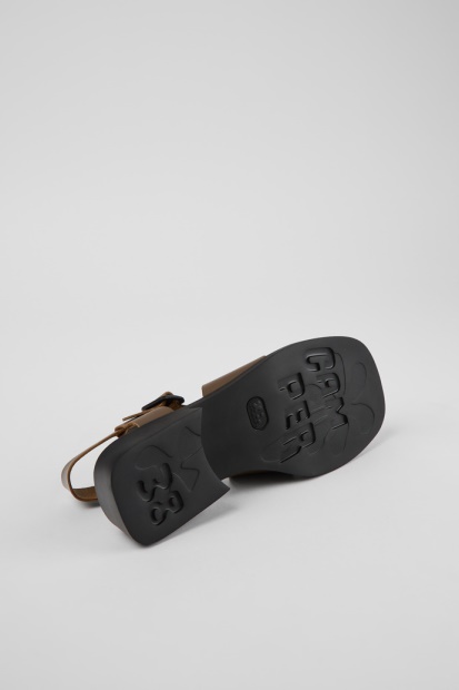 Camper Design Dana Brune Skinnsandaler For Kvinner