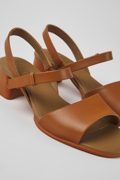 Campingvogn Design Katie Brun Sandal Med Reim For Kvinner
