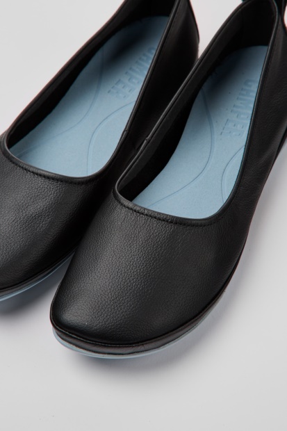 Eksklusiv Camper Høyre Svarte Skinnsko For Kvinner