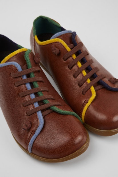 Tvillinger Brunt Skinn Og Ullsko For Menn Eksklusiv Campingvogn