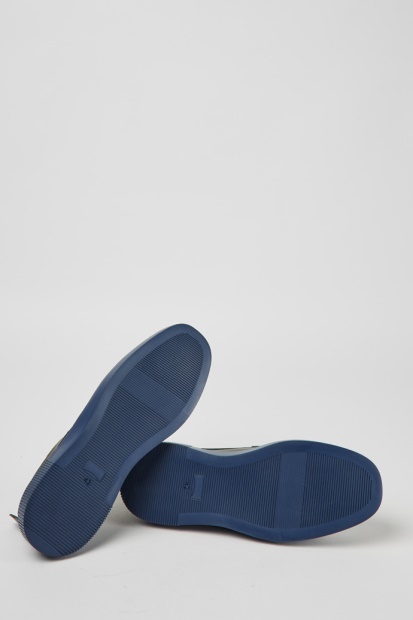 Bill Grå Skinn Snøresko Eksklusiv Campingvogn