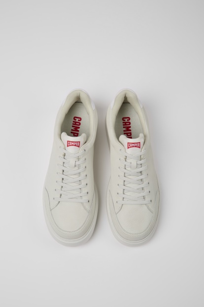 Runner K21 Hvite Sneakers I Ufarget Skinn For Herre Bobil Nyankomne