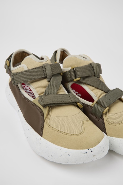 Camper Design Peu Stadion Hvitt Ikke-farget Skinn Og Tekstil Halvåpne Joggesko For Menn