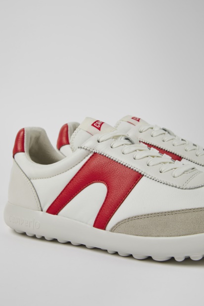 Pelotas Xlite Hvite Og Røde Tekstil- Og Skinnsko For Menn Eksklusiv Bobil