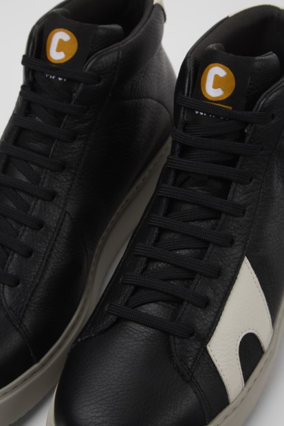 Eksklusiv Camper Runner K21 Joggesko I Svart Og Hvitt Skinn