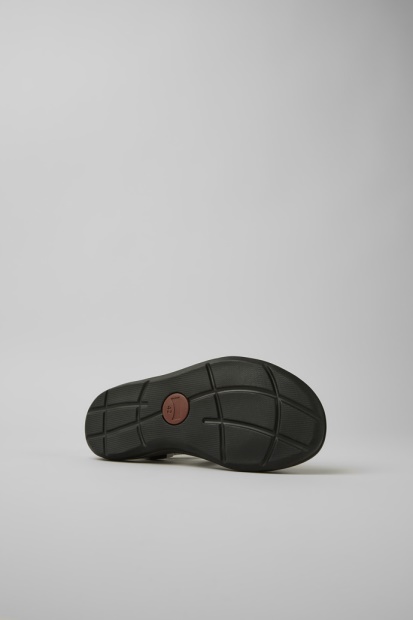 Match Svarte Og Hvite Resirkulerte Kjæledyrsandaler For Menn Eksklusiv Campingvogn