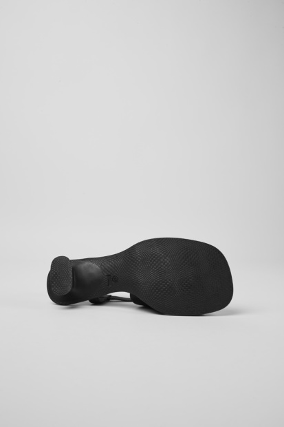 Design Dina Svarte Skinnsandaler Til Damecamper