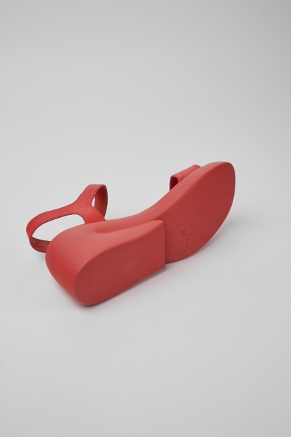 Campingvogn Kaah Røde Skinnsandaler For Kvinner Nyankomne