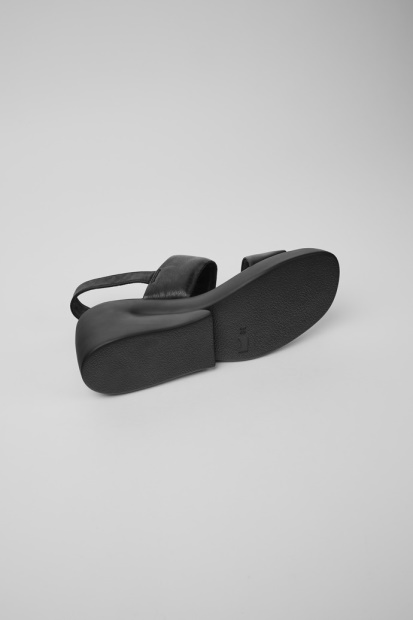 Kaah Svarte Skinnsandaler For Kvinner Bobil Nyankomne