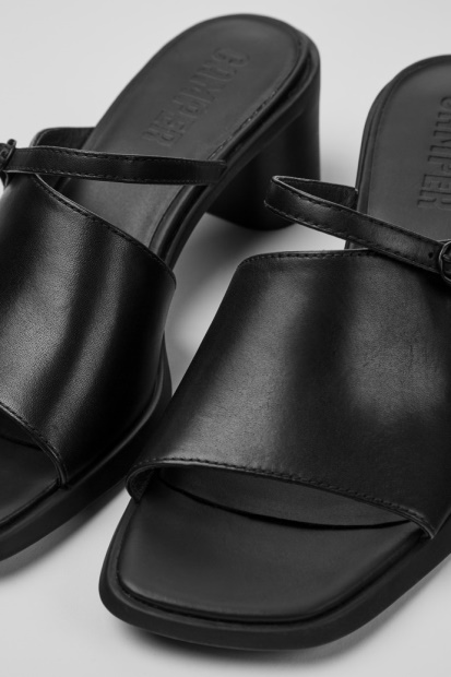Eksklusiv Camper Meda Svarte Skinnsandaler For Kvinner