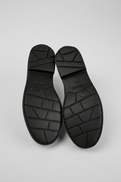 Neuman Sort Skinn Snøresko Eksklusiv Campingvogn