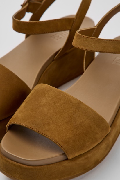 Camper Misia Brune Nubuck Sandaler For Kvinner Nyankomne