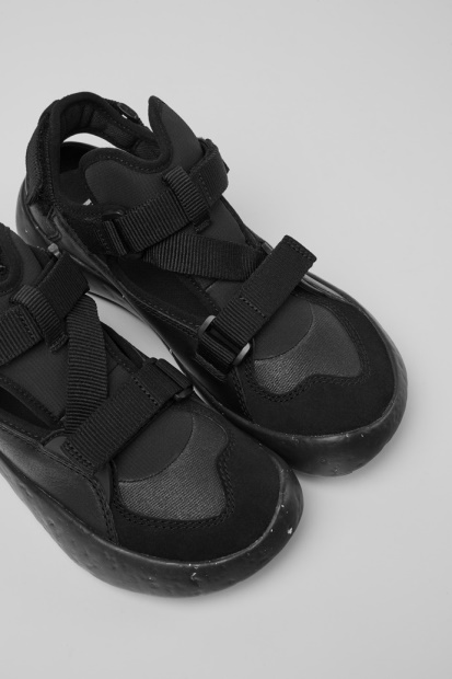 Design Peu Stadion Svarte Halvåpne Joggesko For Damecamper