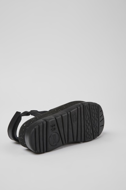 Design Oruga Up Svarte Skinnsandaler Til Damecamper