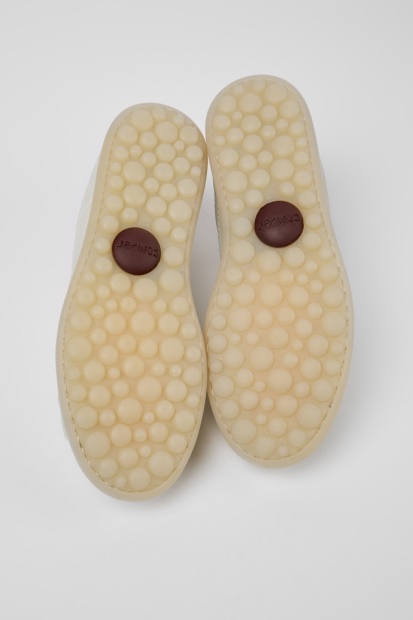 Camper Design Pelotas Hvite Sneakers I Skinn I Ufarget Skinn For Menn