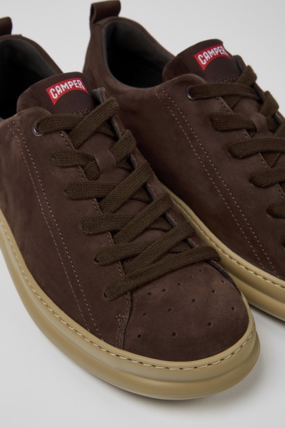 Camper Runner Brune Nubuck Joggesko For Herre Nyankomne